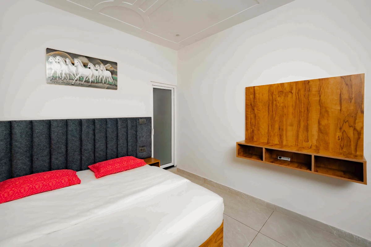 Yoga School In RIshikesh